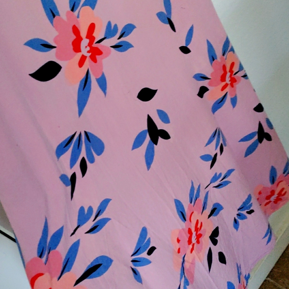 Dress - Picture 2 of 6